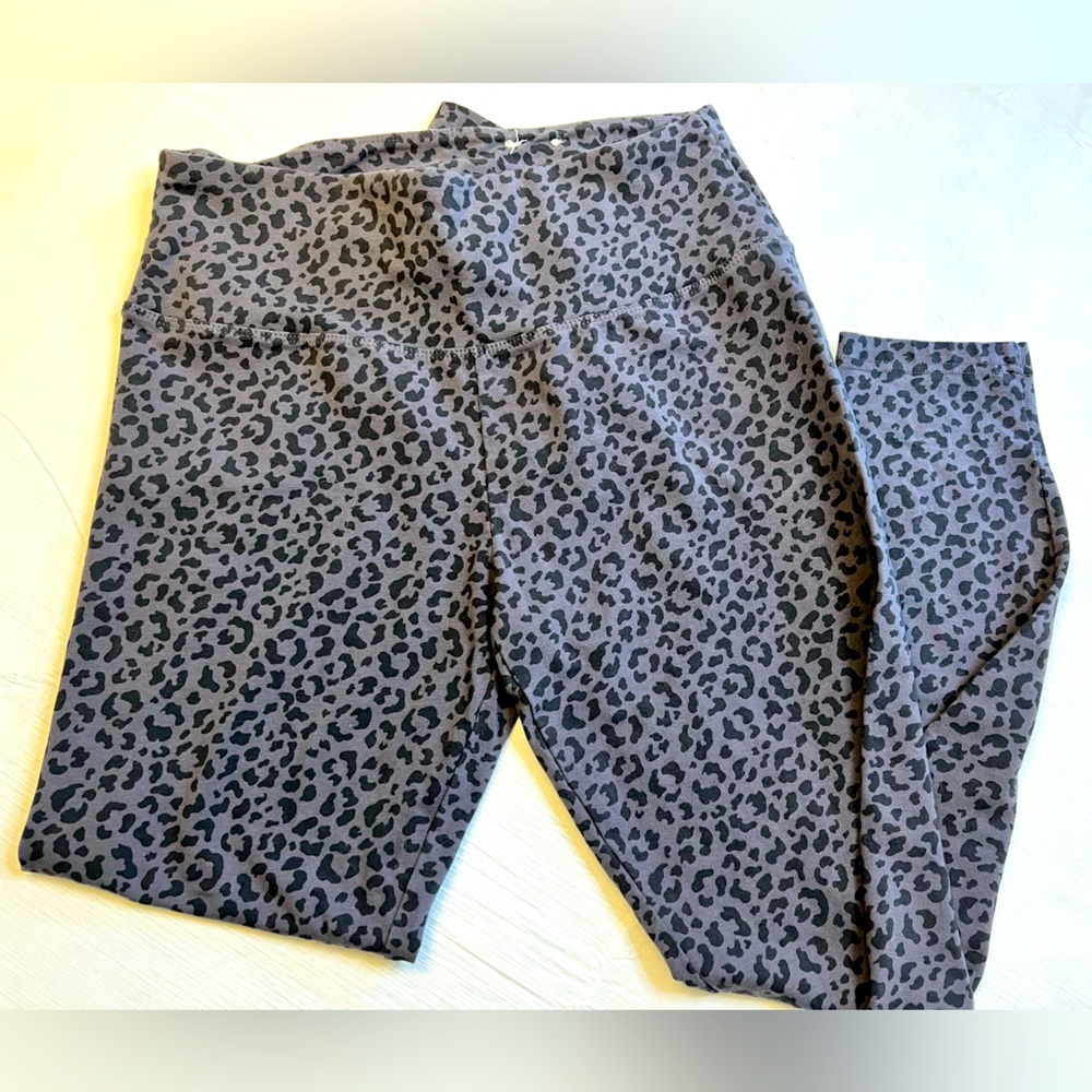 Style & Co high rise leggings size medium